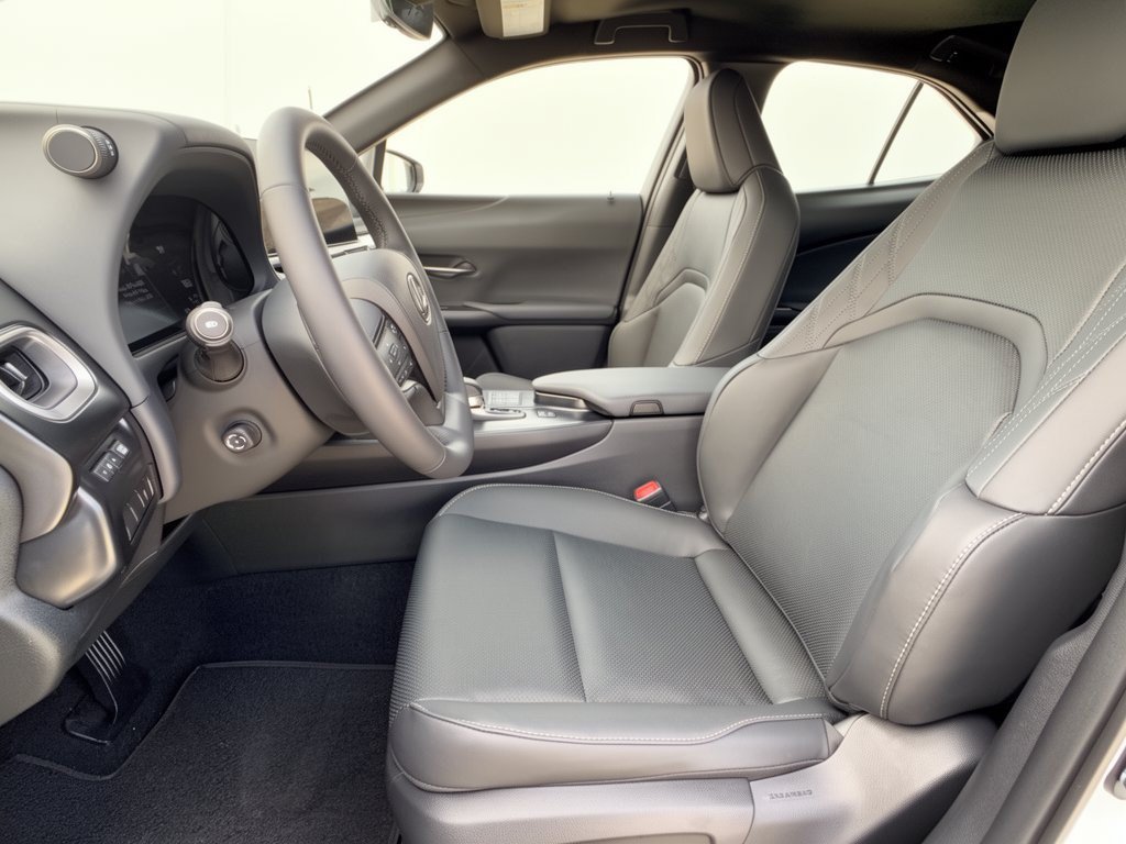 New 2026 Lexus UX 300h FWD w/ Accessory Package (Z2) image 5