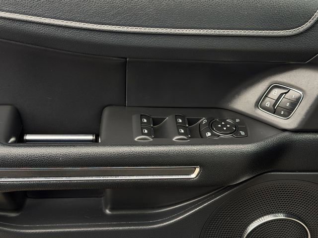 Used 2022 Ford Expedition XLT RWD image 25