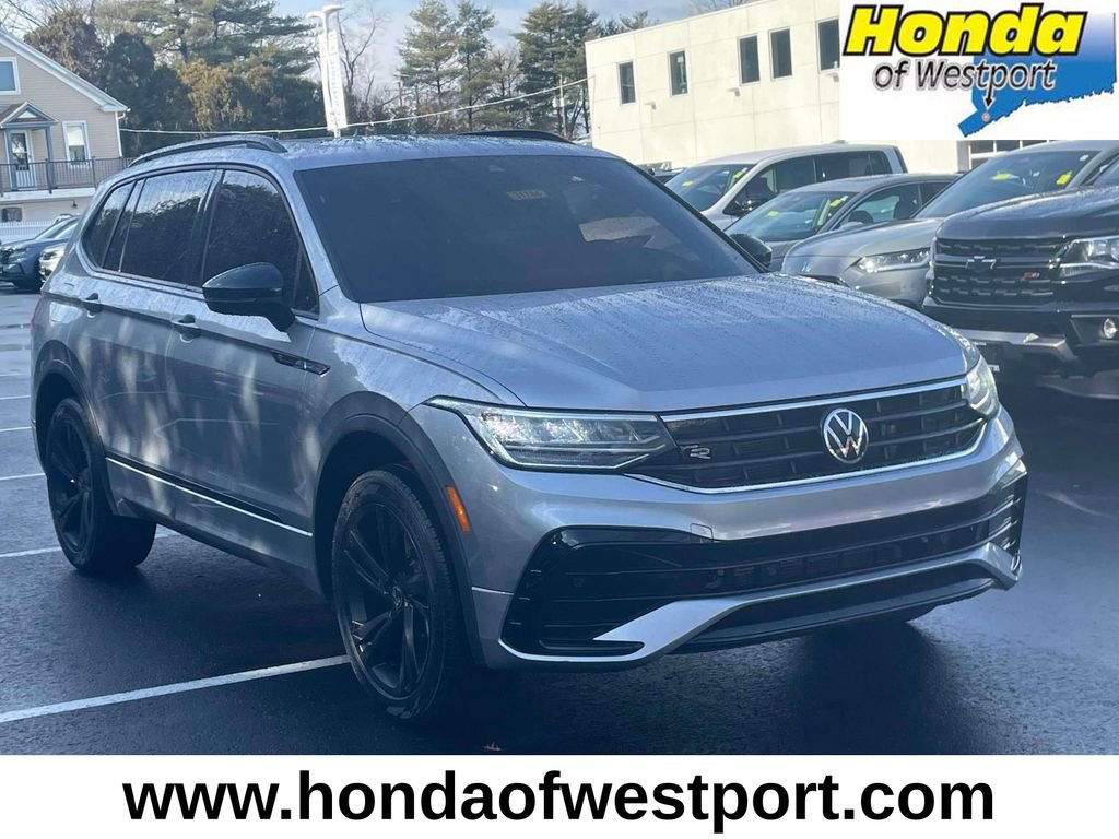 Used 2023 Volkswagen Tiguan SE R-Line