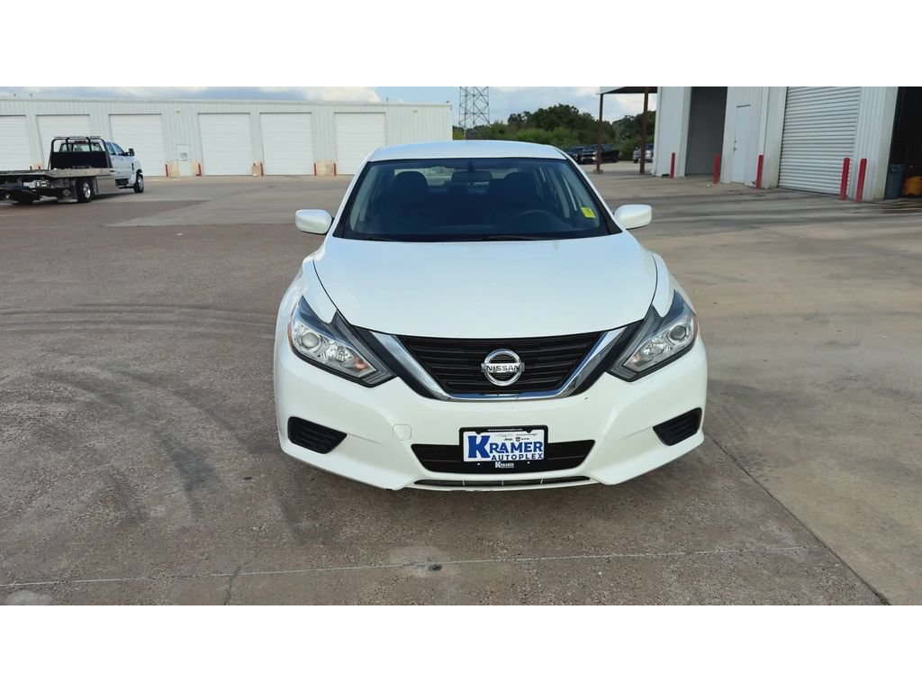Used 2018 Nissan Altima 2.5 S w/ S Convenience Package FWD image 3