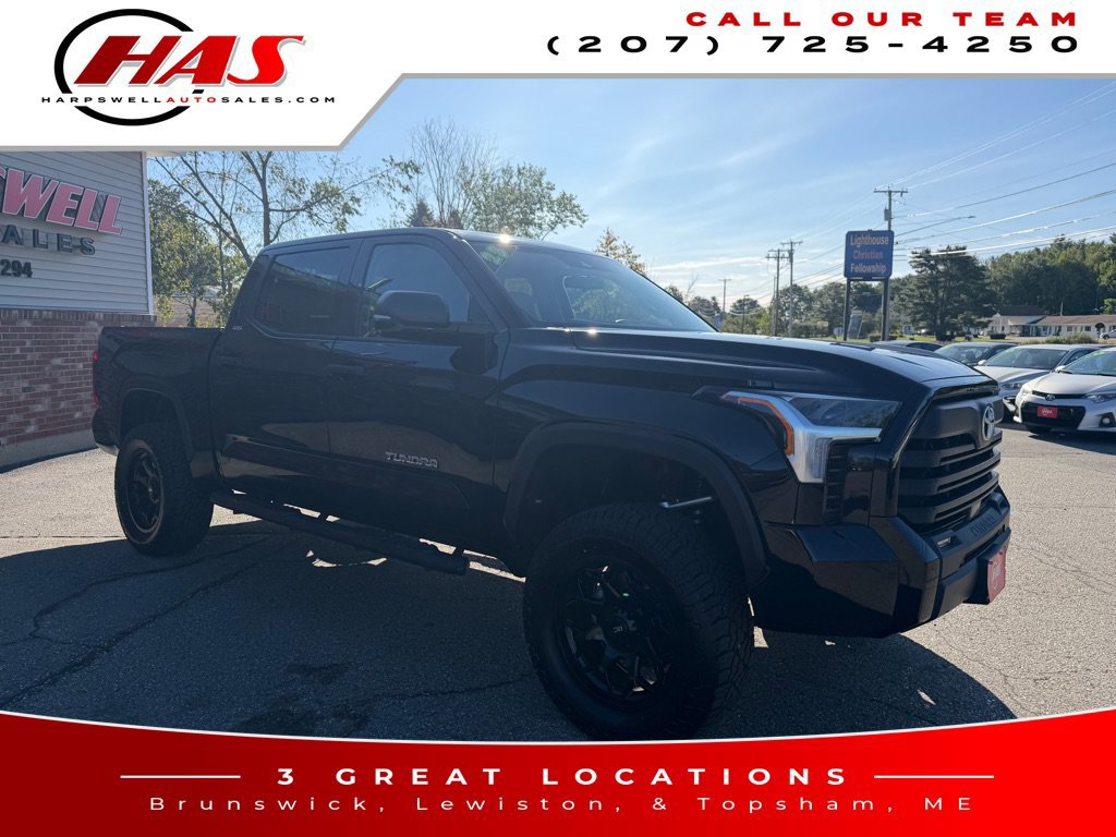 Used 2023 Toyota Tundra SR5 w/ SR5 Convenience Package AWD/4WD image 9