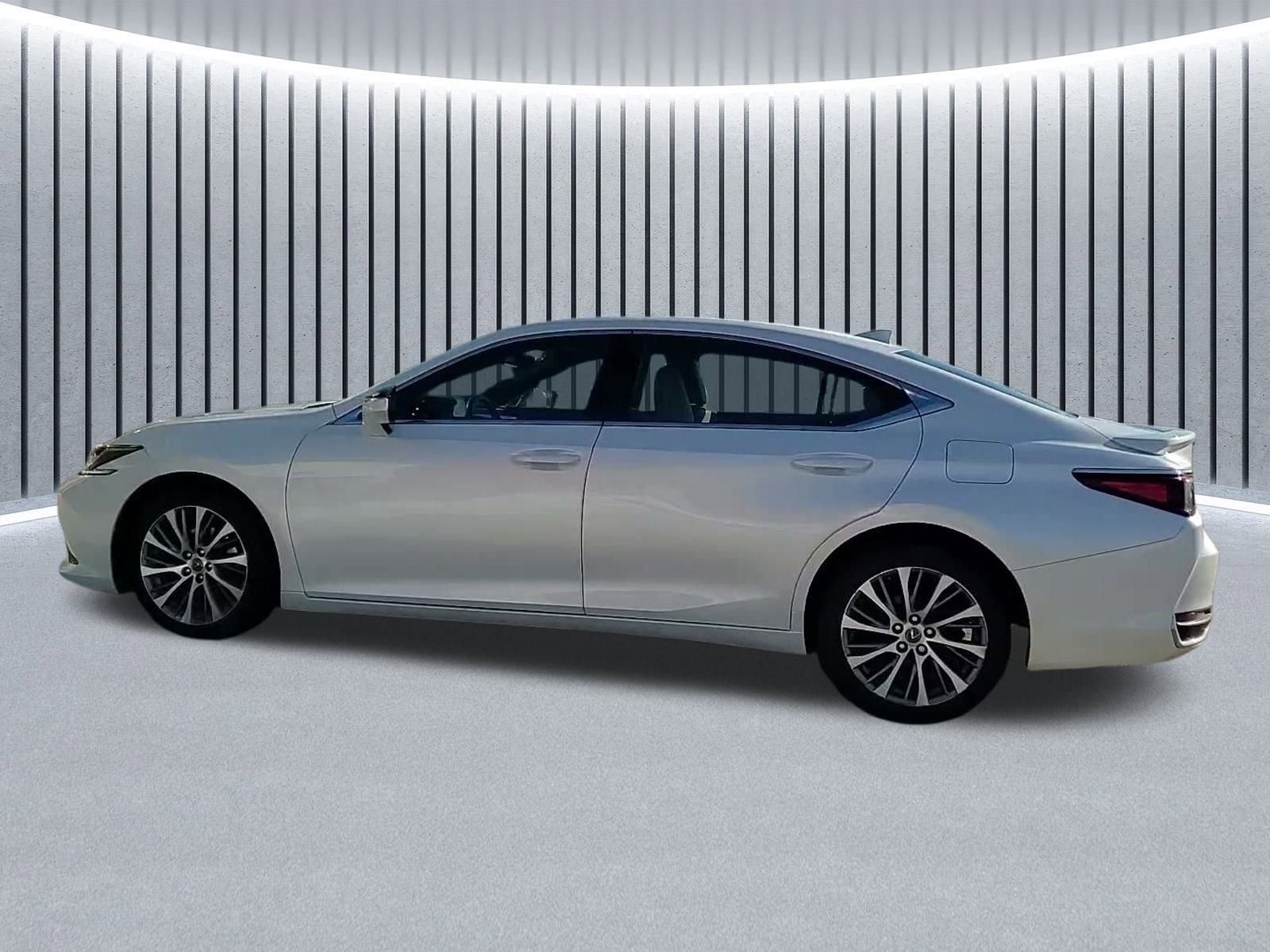 Used 2021 Lexus ES 250 w/ Premium Package image 18
