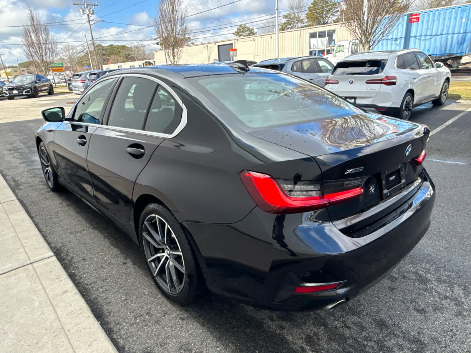 Used 2019 BMW 330i xDrive Sedan w/ Convenience Package image 7