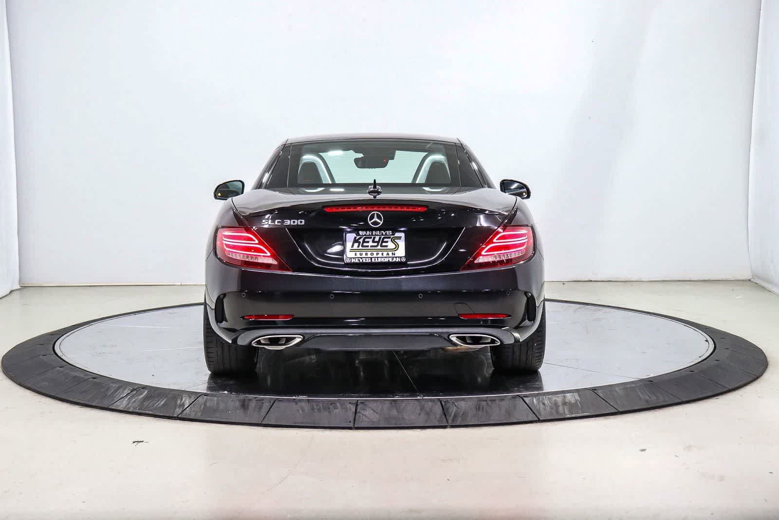 Used 2020 Mercedes-Benz SLC 300 image 3