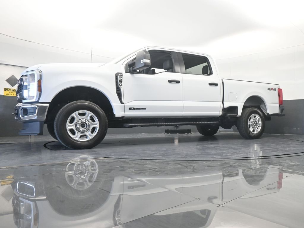 Used 2025 Ford F250 XLT image 61