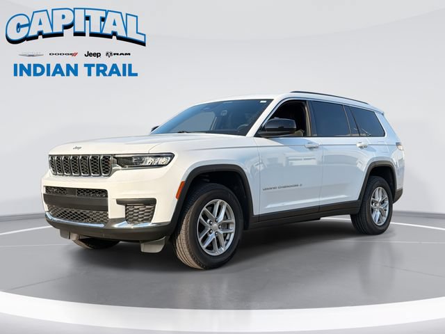 Used 2025 Jeep Grand Cherokee L Laredo RWD image 1