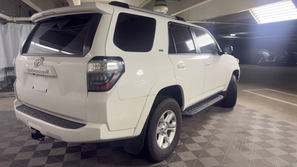 Used 2024 Toyota 4Runner SR5 Premium image 7