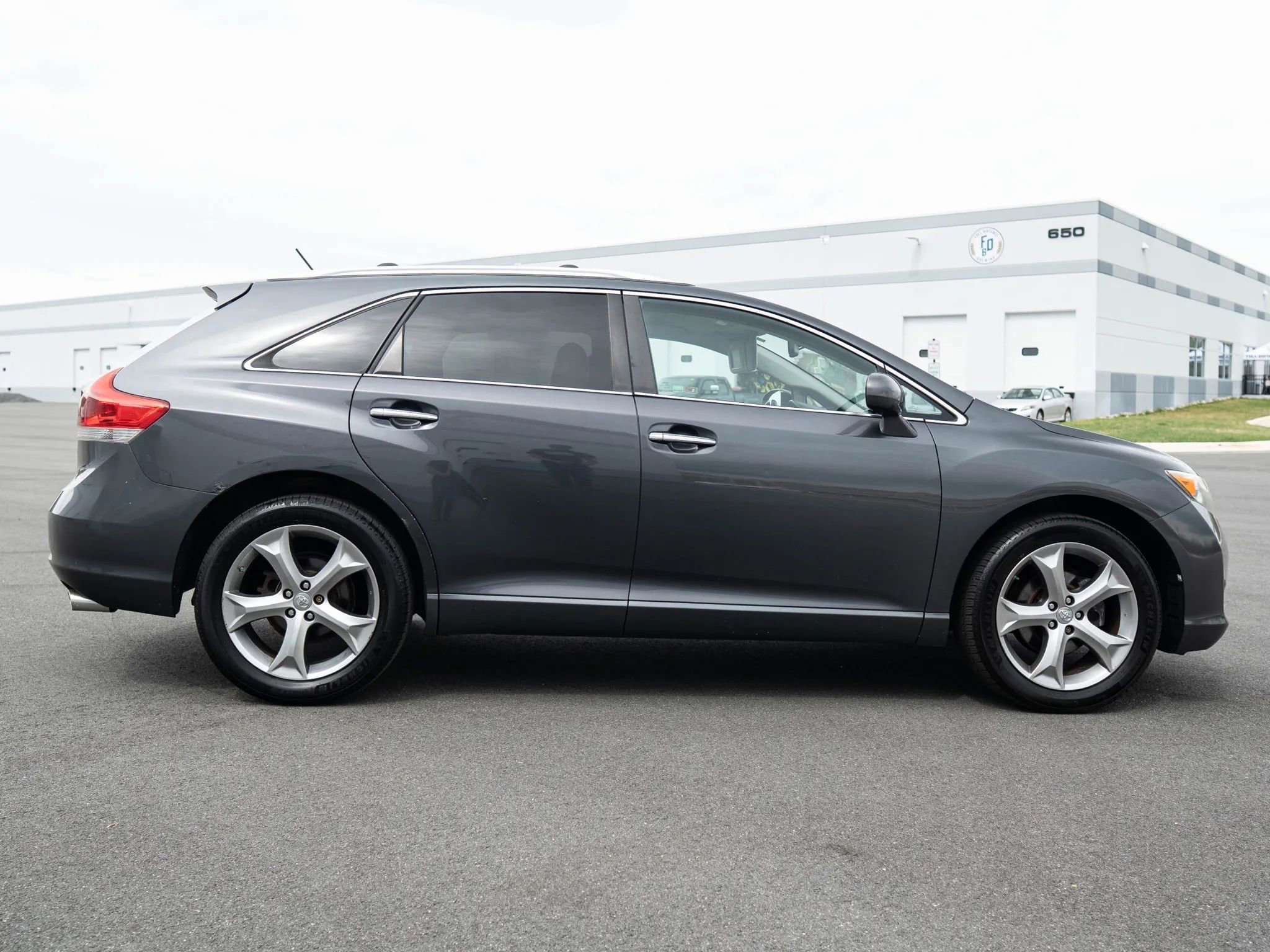 Used 2009 Toyota Venza AWD image 7
