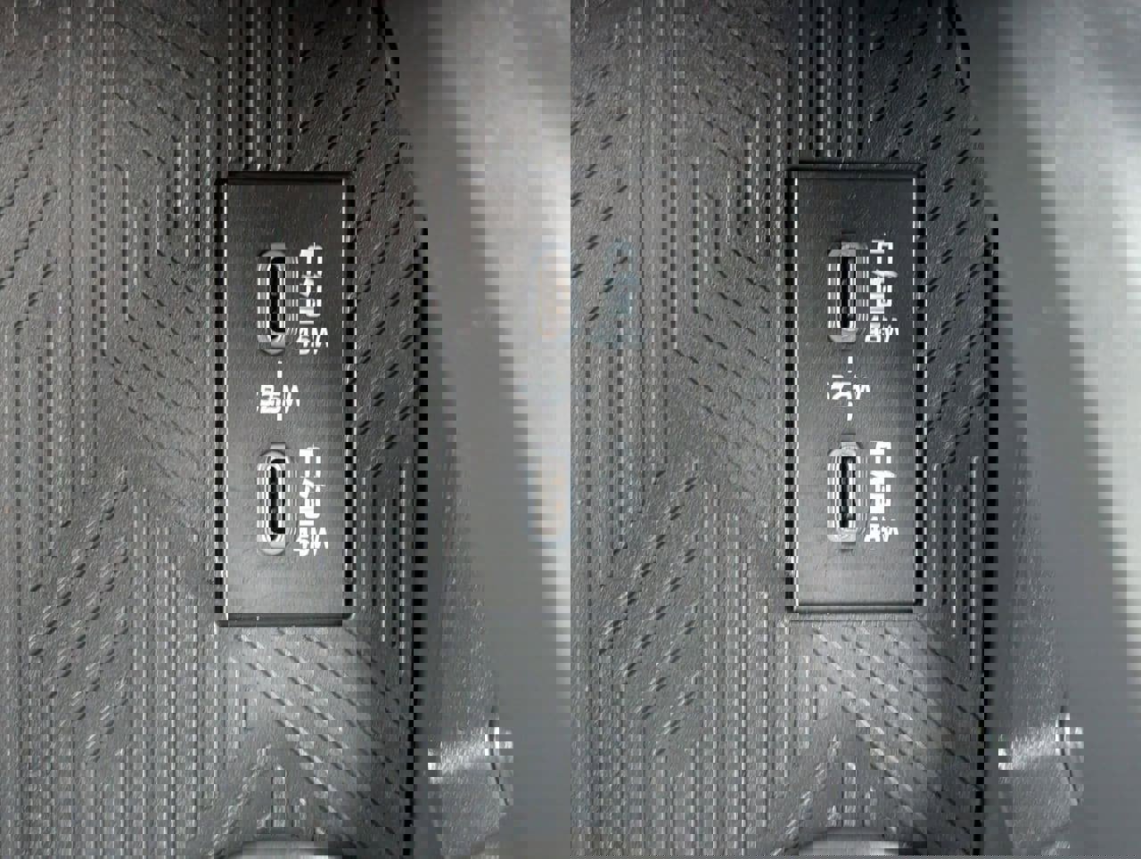 Used 2025 Toyota Tacoma SR RWD image 18