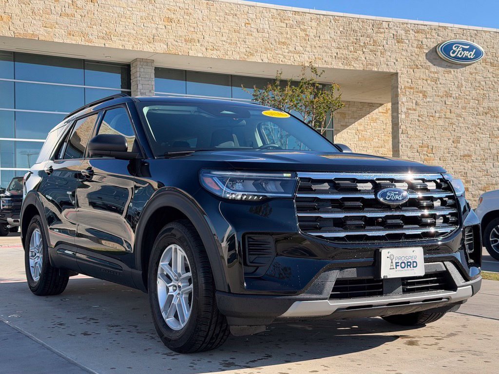 New 2026 Ford Explorer Active RWD image 18