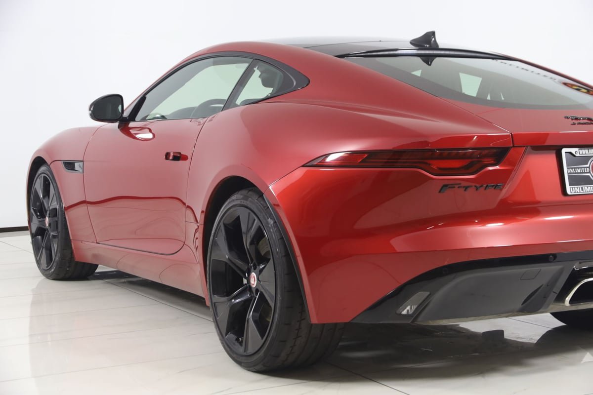 Used 2021 Jaguar F-TYPE Coupe RWD image 30