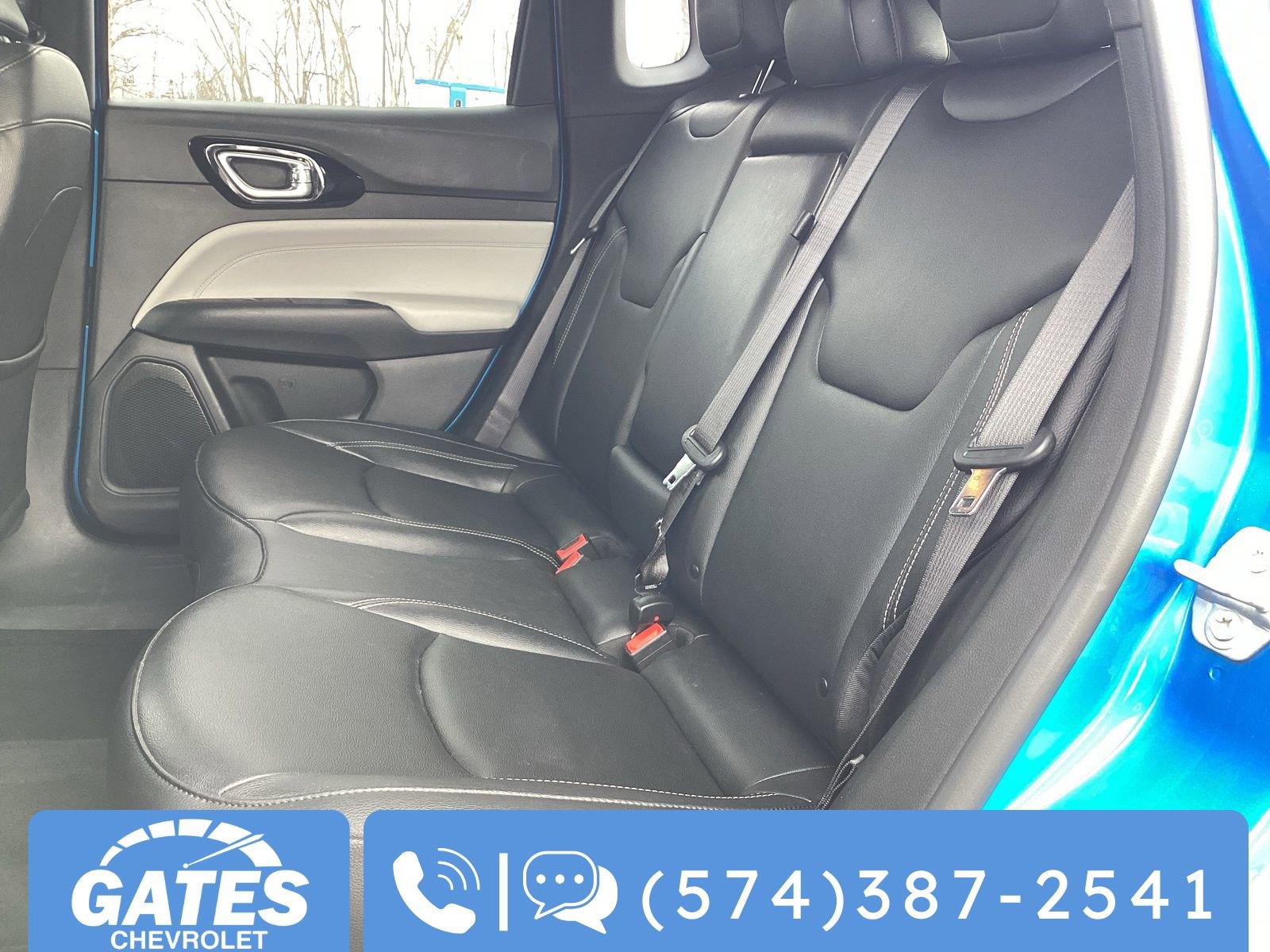 Used 2025 Jeep Compass Limited image 16