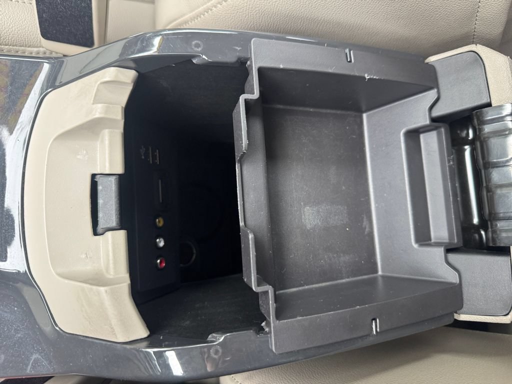 Used 2014 Ford Escape Titanium FWD image 27
