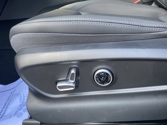 New 2024 Maserati Grecale GT image 21