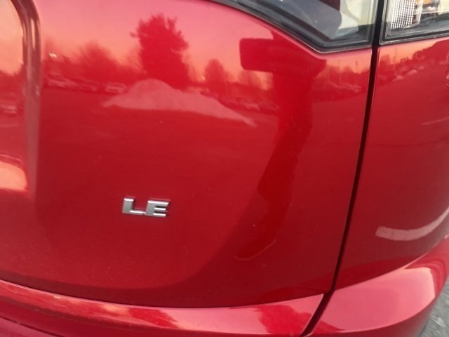 Used 2017 Toyota RAV4 LE image 10