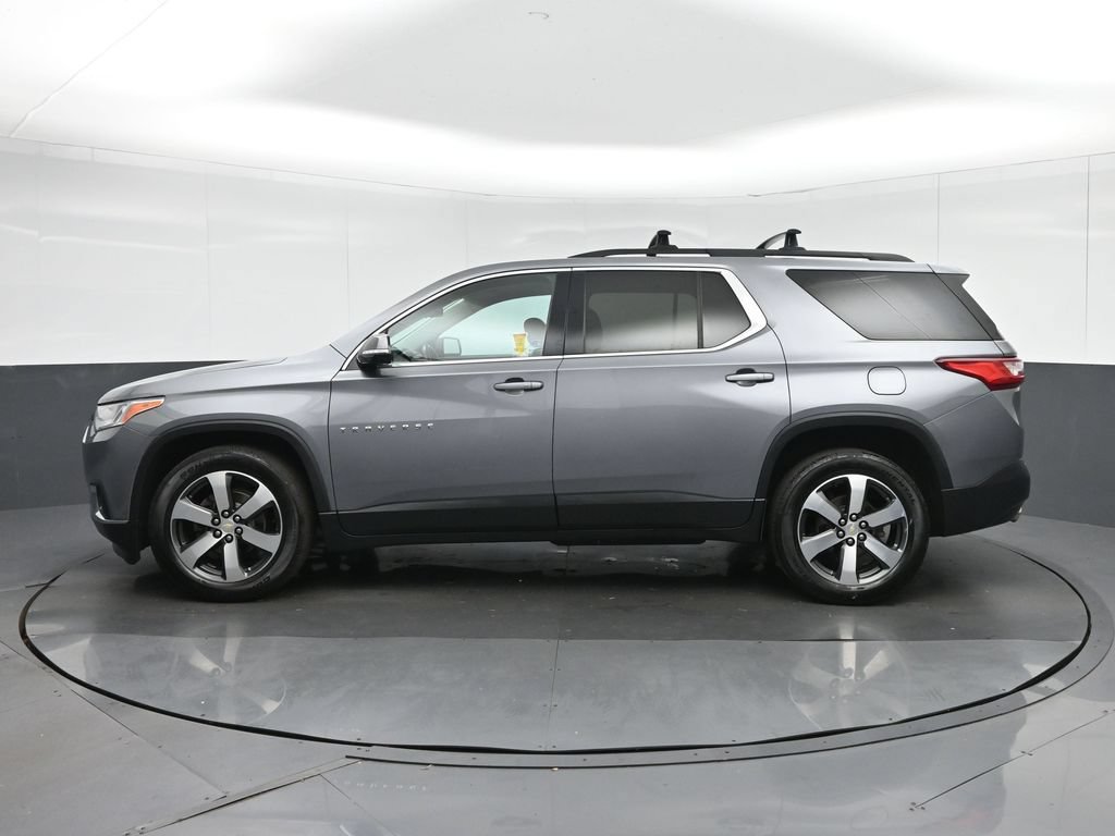Used 2020 Chevrolet Traverse LT w/ LT Premium Package AWD/4WD image 4