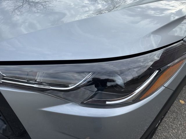 Used 2023 Toyota Corolla Cross LE image 30