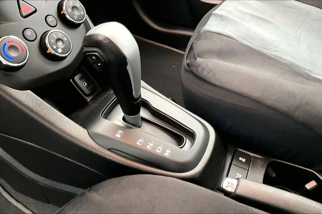 Used 2020 Chevrolet Sonic LT image 19