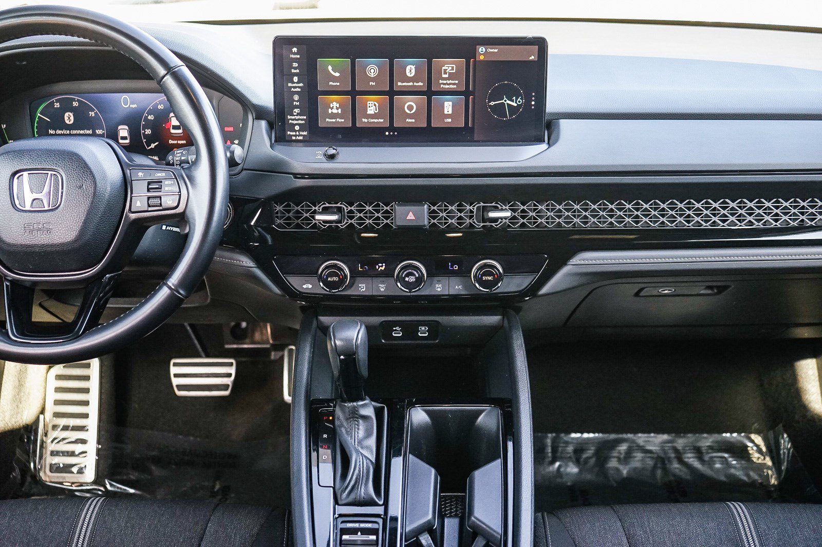 Used 2024 Honda Accord Sport image 15