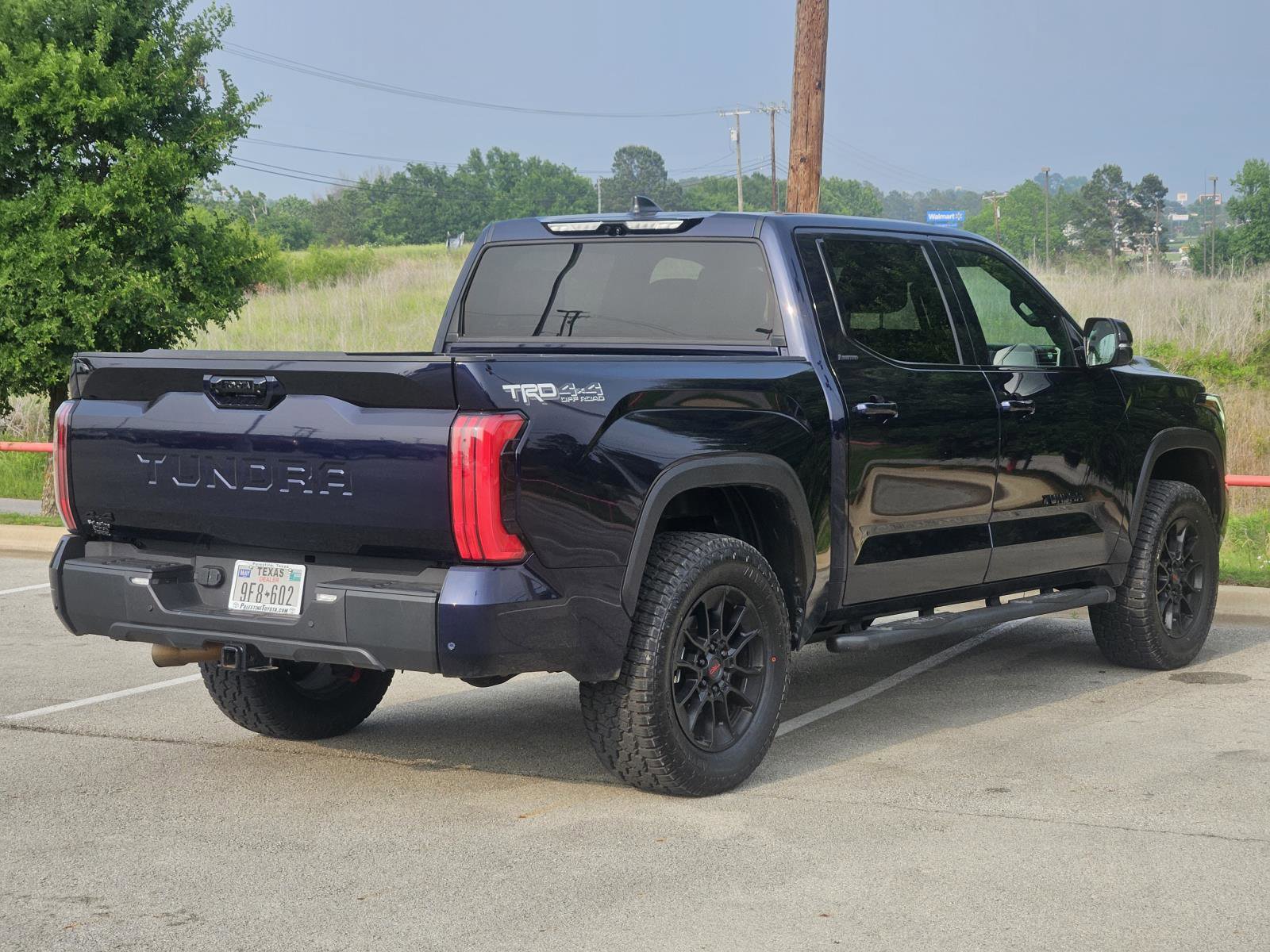 Used 2025 Toyota Tundra Limited w/ TRD Off-Road Package AWD/4WD image 6