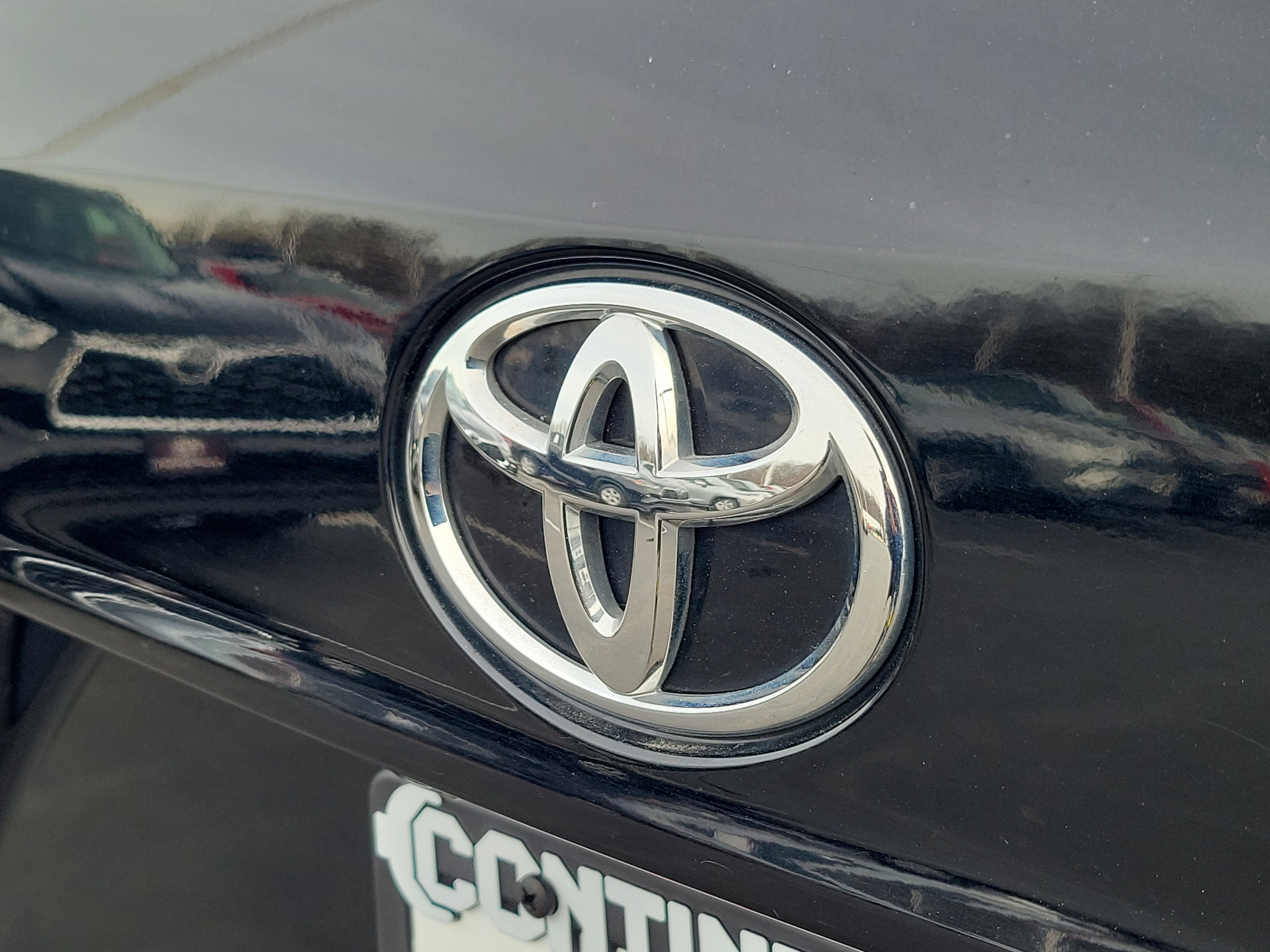 Certified 2024 Toyota Highlander LE image 7