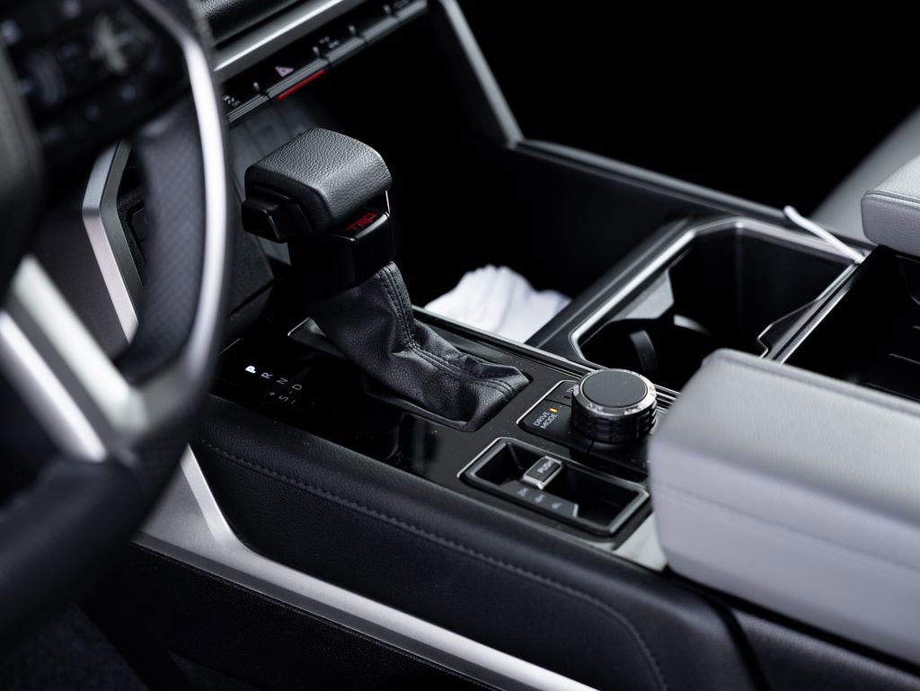 Used 2025 Toyota Tundra Limited w/ TRD Off-Road Package image 20