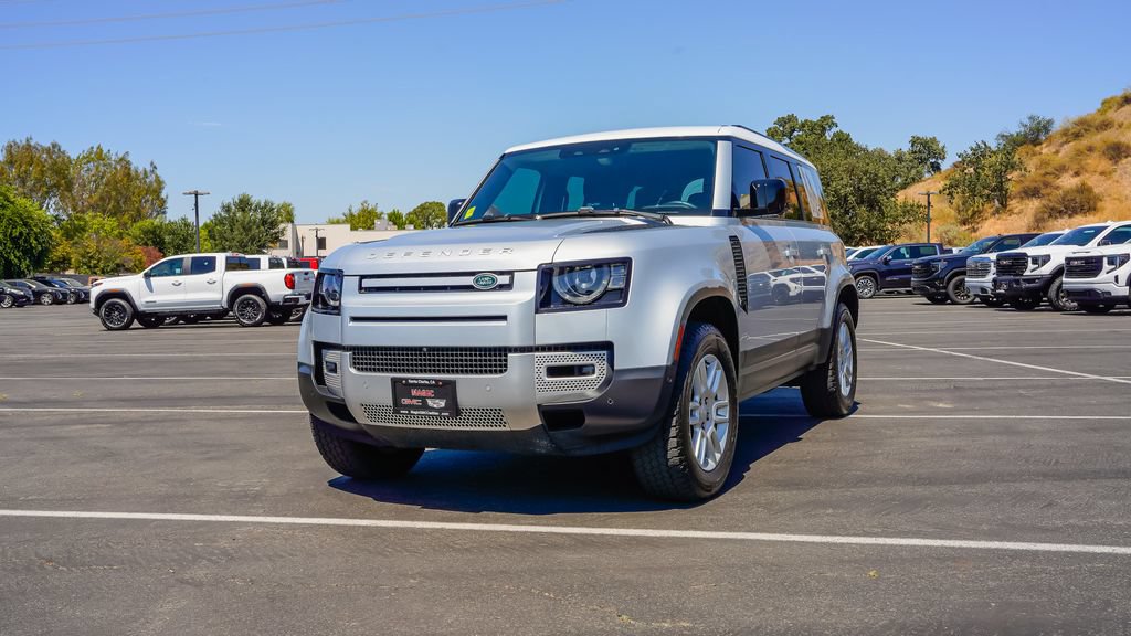 Used 2024 Land Rover Defender 110 S AWD/4WD image 2