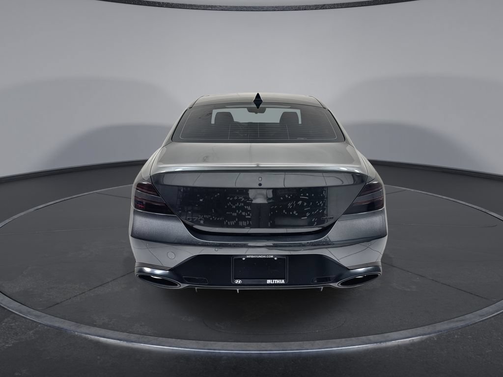 Used 2022 Genesis G70 2.0T RWD image 7