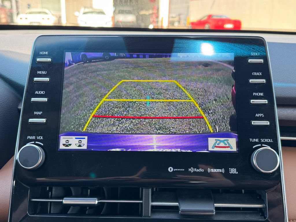 Certified 2019 Toyota Avalon Limited w/ All Weather Liner Package FWD image 22