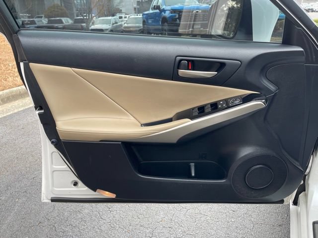 Used 2018 Lexus IS 300 AWD image 14