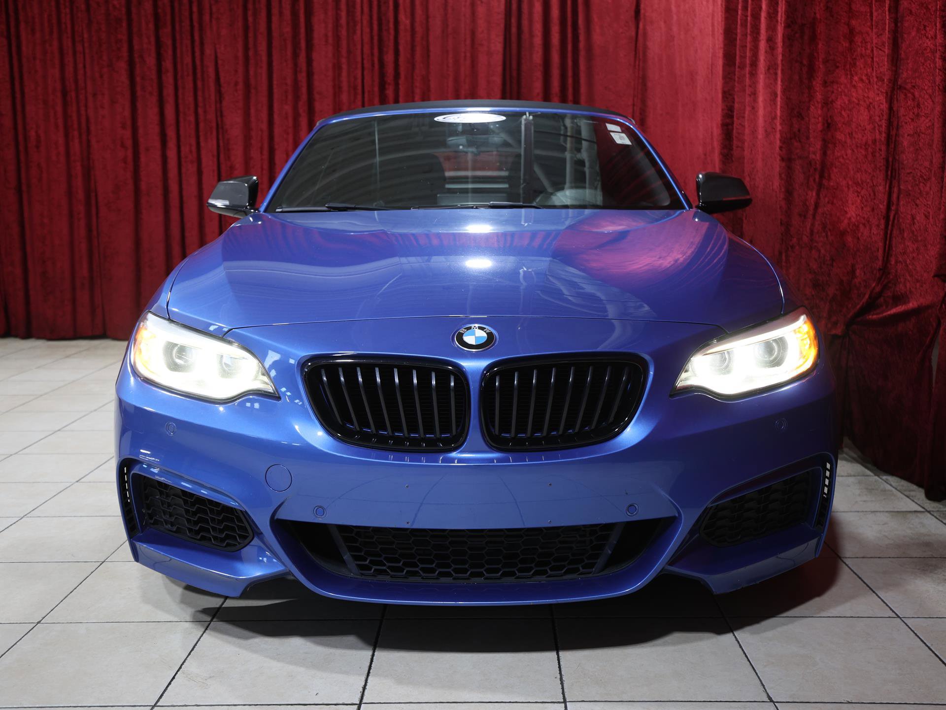 Used 2015 BMW M235i Convertible image 11