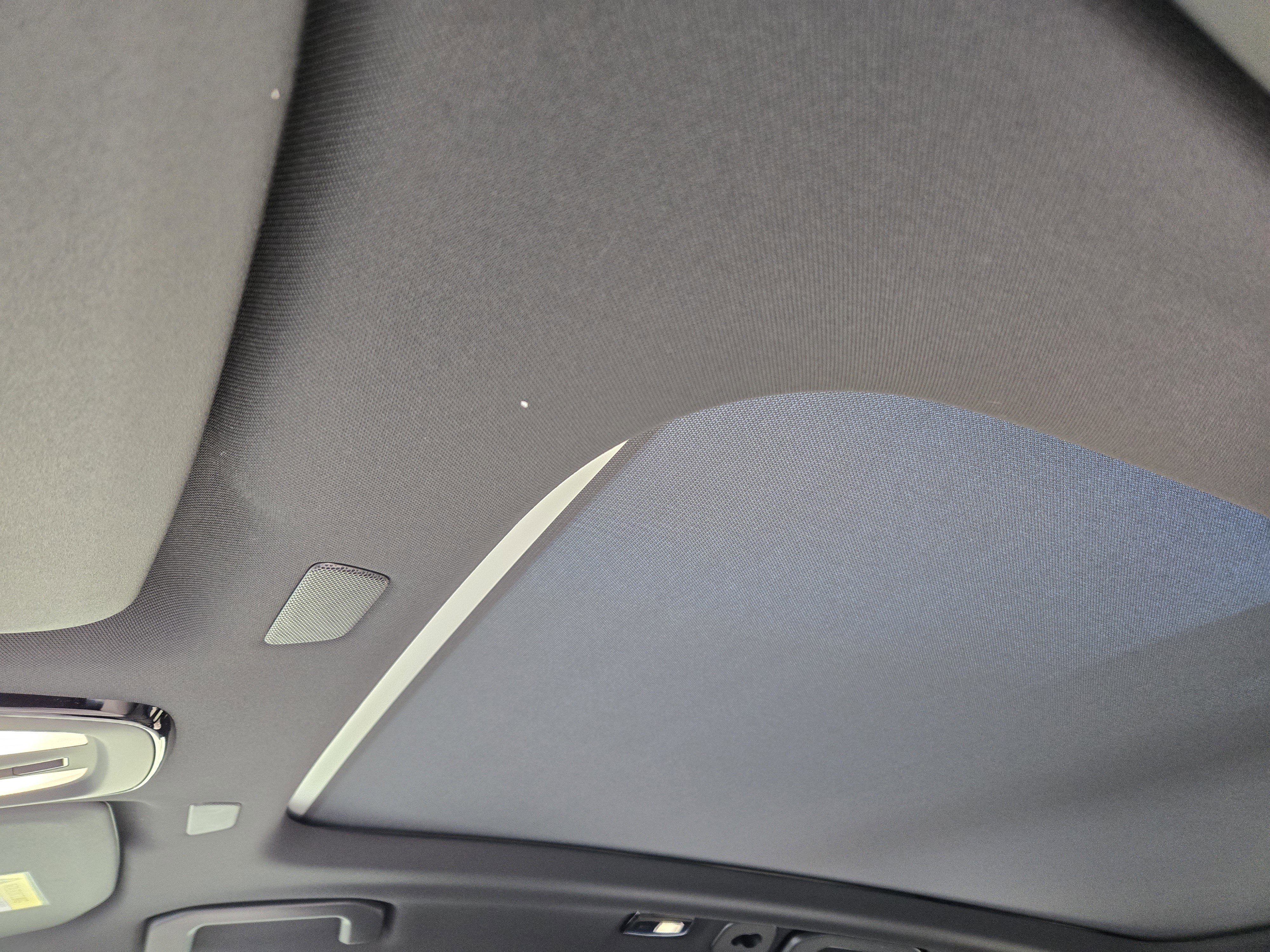 New 2026 Volvo XC60 T8 Plus w/ Protection Package Premier image 32