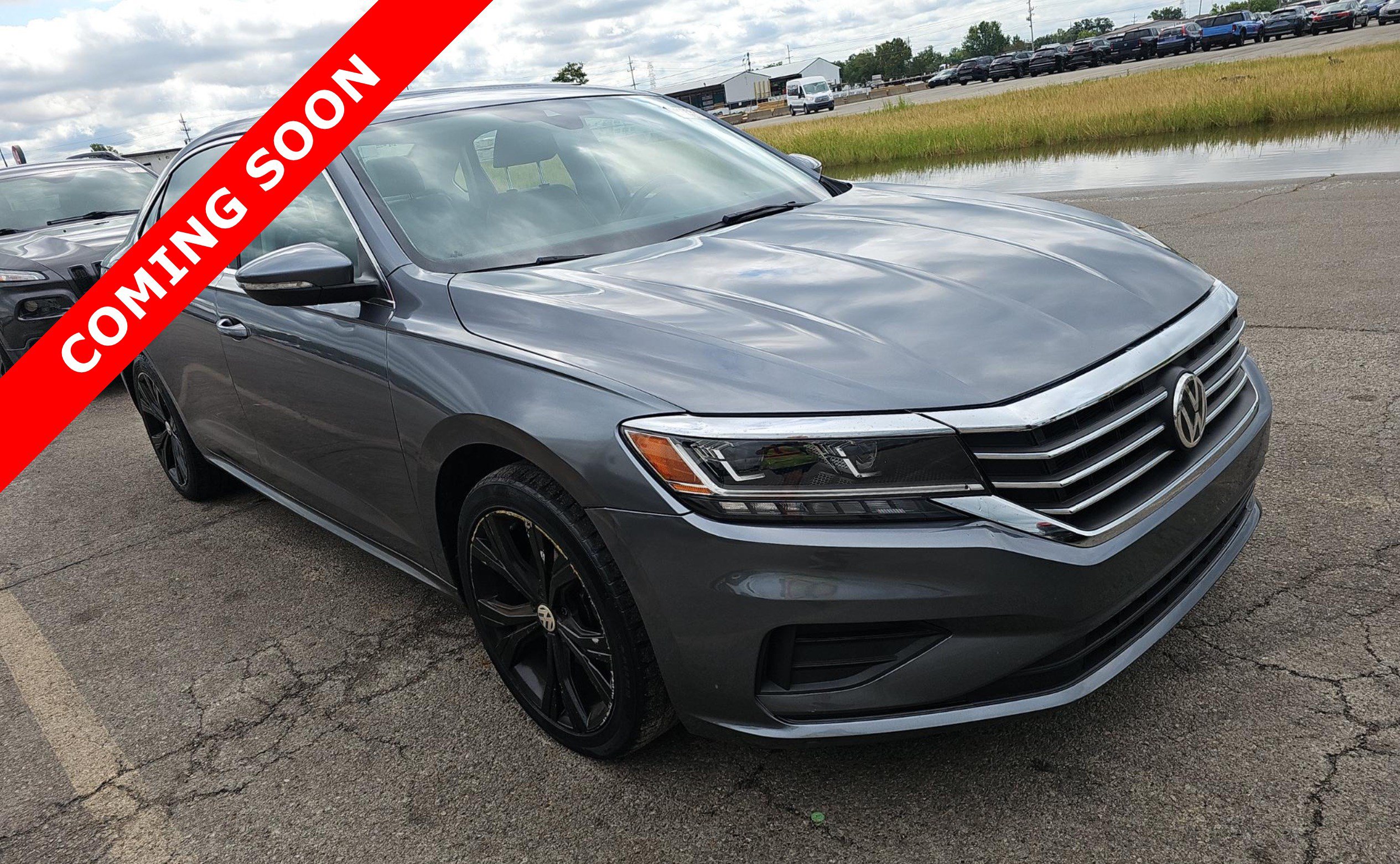 Used 2022 Volkswagen Passat 2.0T SE FWD image 3
