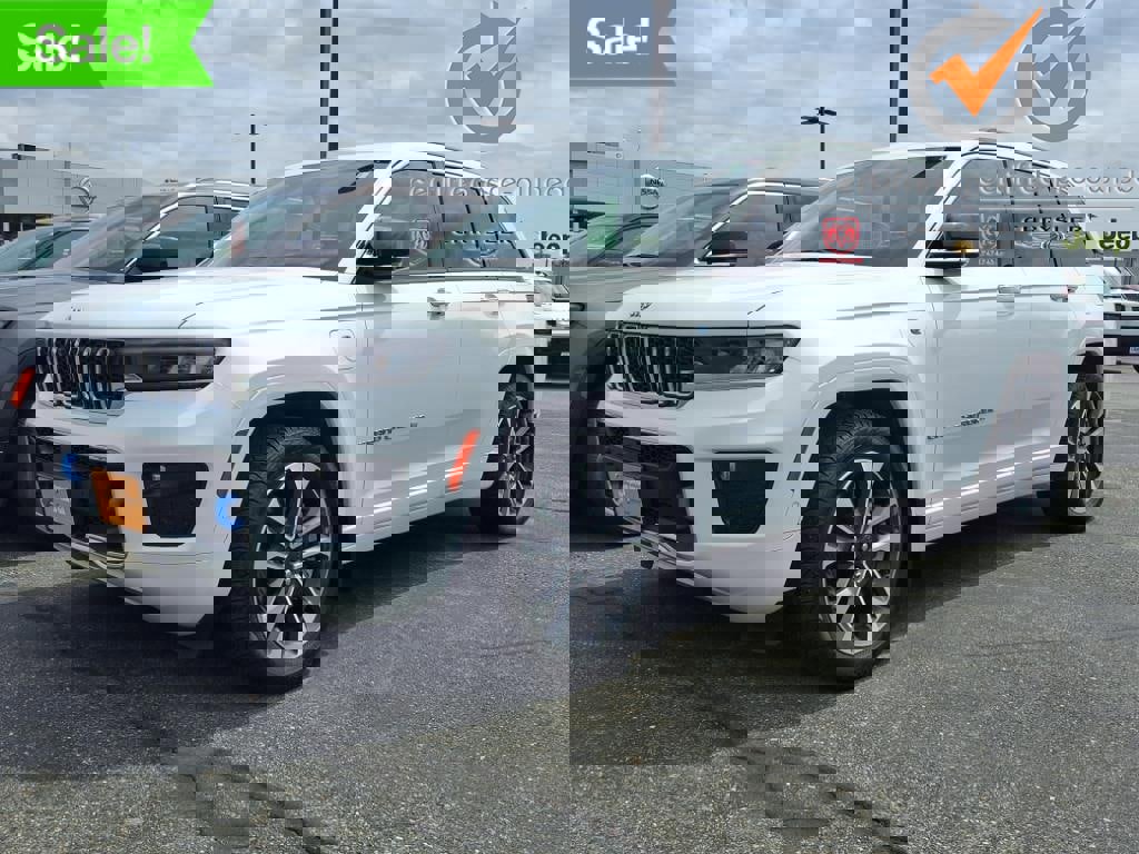 Used 2022 Jeep Grand Cherokee Overland w/ Advanced Protech Group III