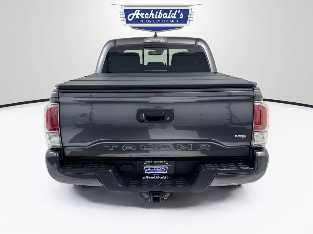 Used 2021 Toyota Tacoma TRD Off-Road AWD/4WD image 7