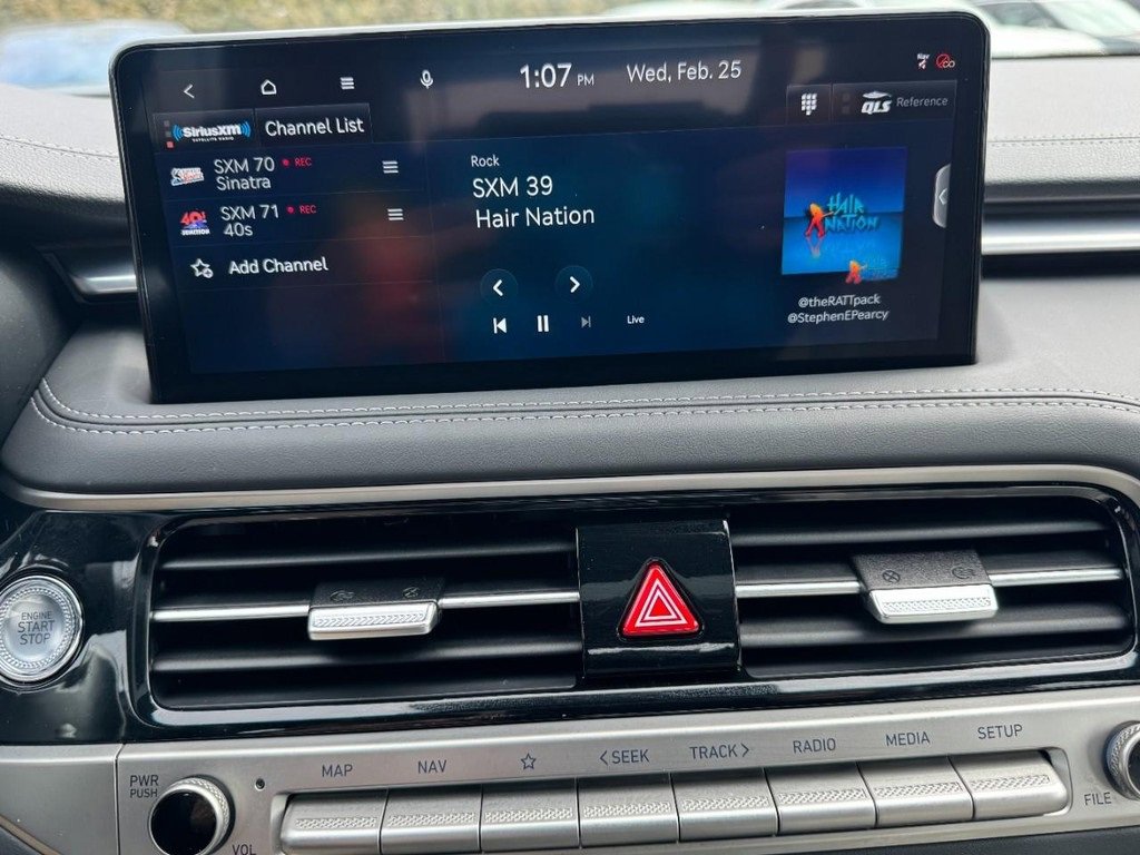 Certified 2025 Genesis G70 2.5T w/ Sport Prestige Package image 21