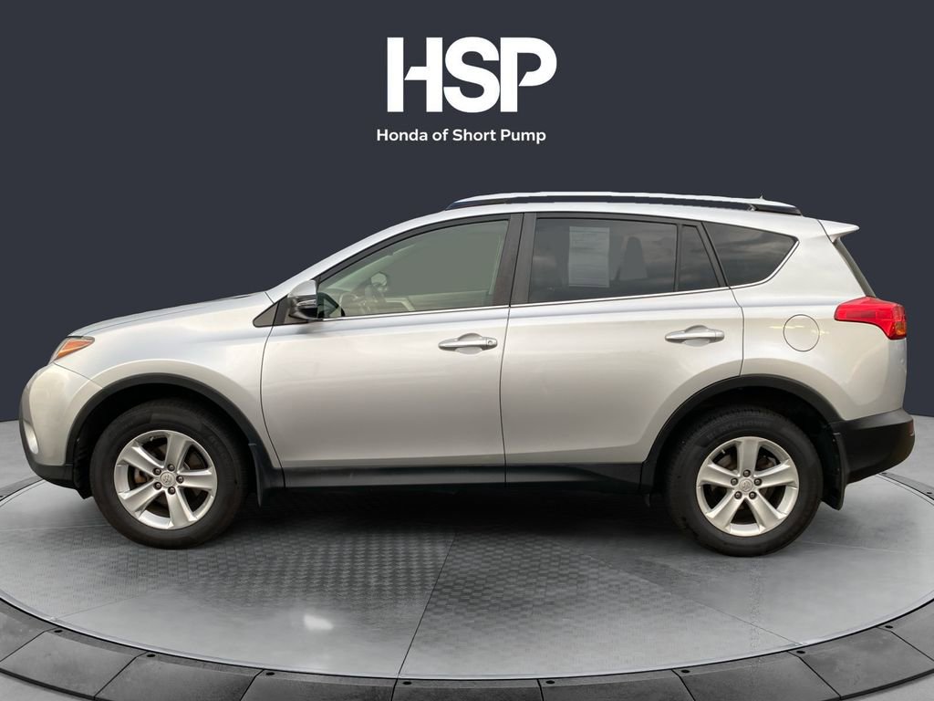 Used 2013 Toyota RAV4 XLE AWD/4WD image 2