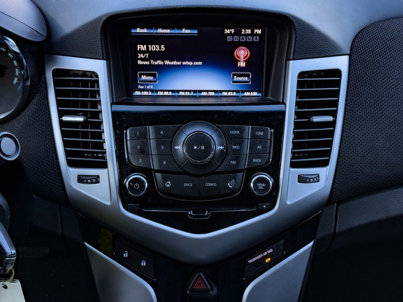 Used 2014 Chevrolet Cruze LT w/ RS Package image 20