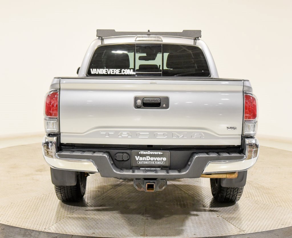 Used 2020 Toyota Tacoma TRD Off-Road image 12