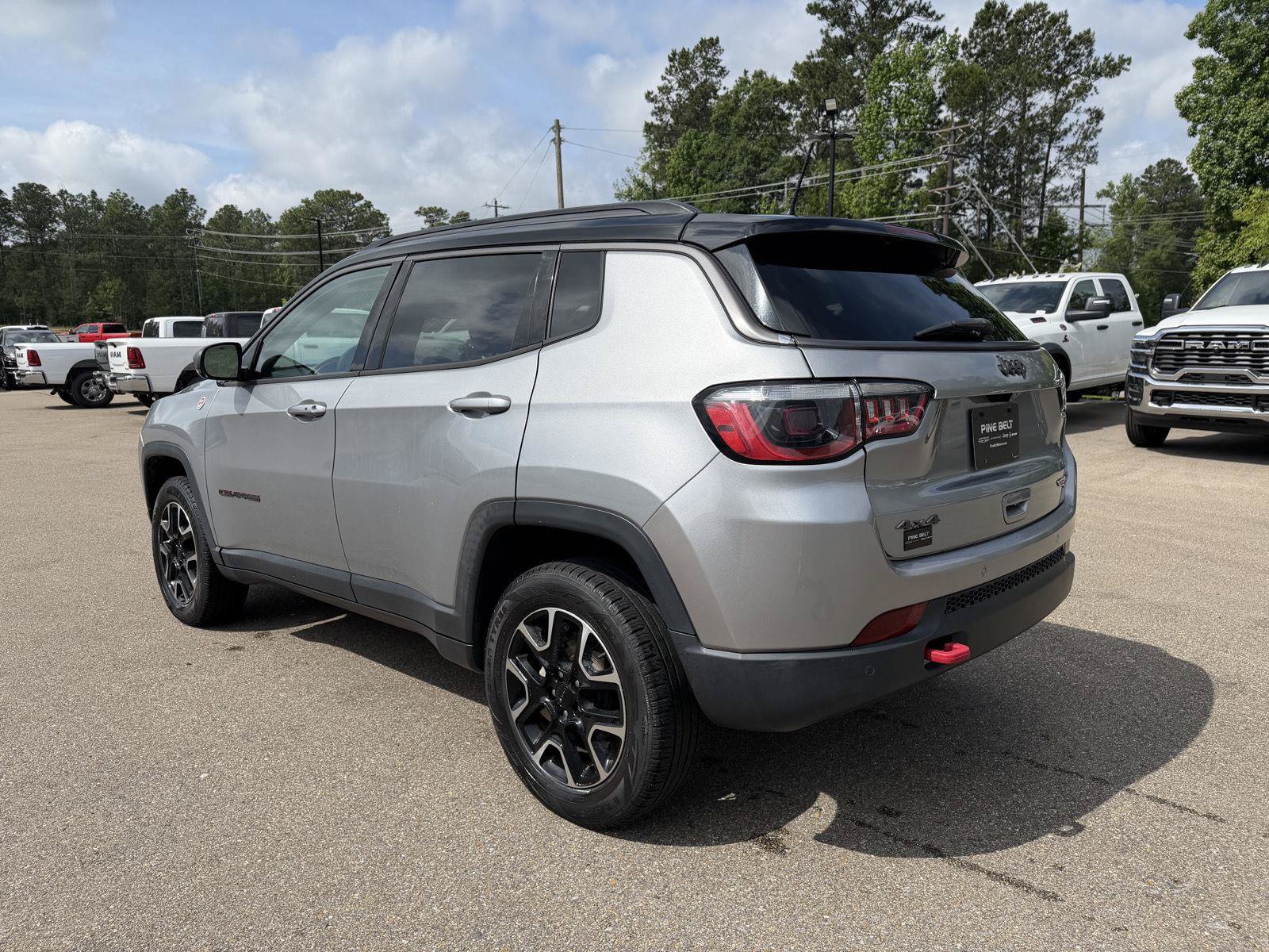 Used 2021 Jeep Compass Trailhawk AWD/4WD image 4