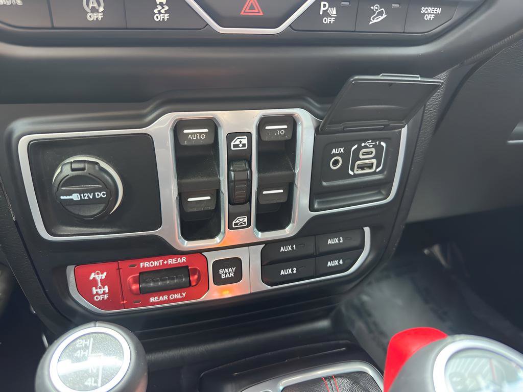 Used 2018 Jeep Wrangler Unlimited Rubicon image 34