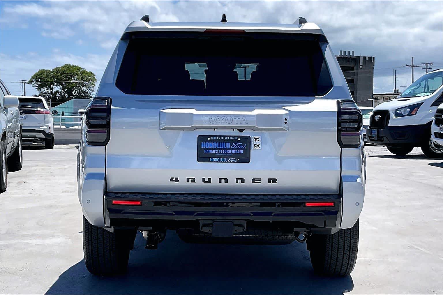 Used 2026 Toyota 4Runner 4WD image 5