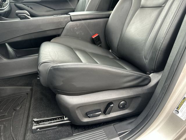 Certified 2024 Nissan Rogue SL w/ SL Premium Package image 30