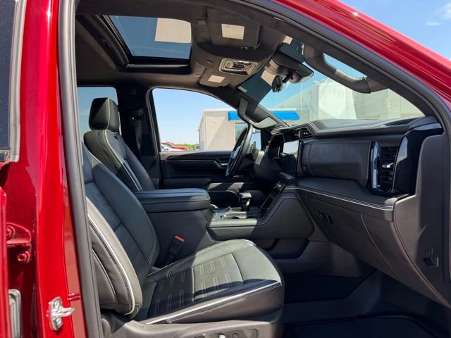 Used 2025 GMC Sierra 1500 AT4X AWD/4WD image 10