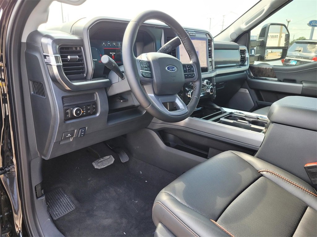 New 2025 Ford F250 Lariat w/ Lariat Ultimate Package image 12