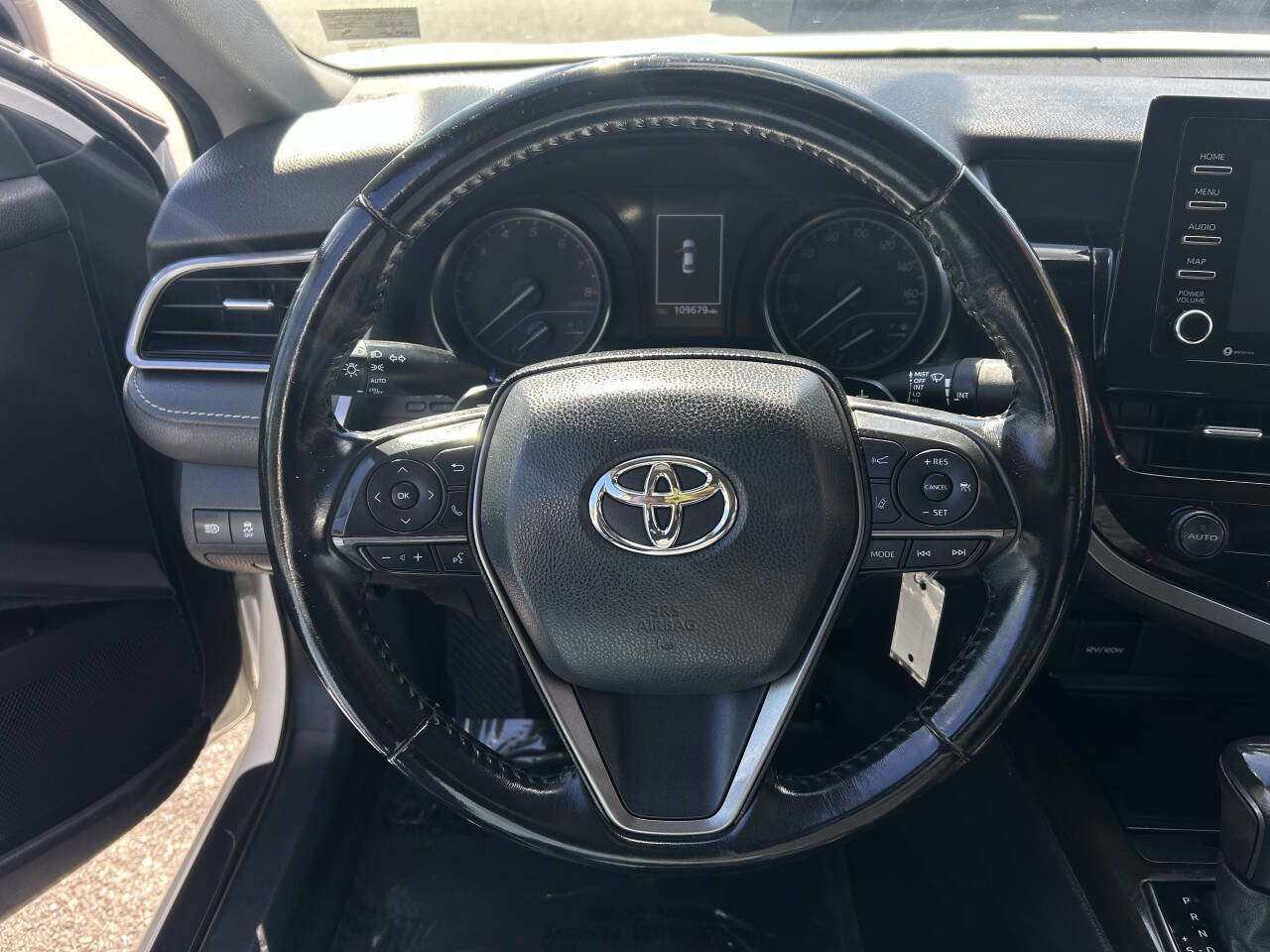 Used 2021 Toyota Camry SE image 10
