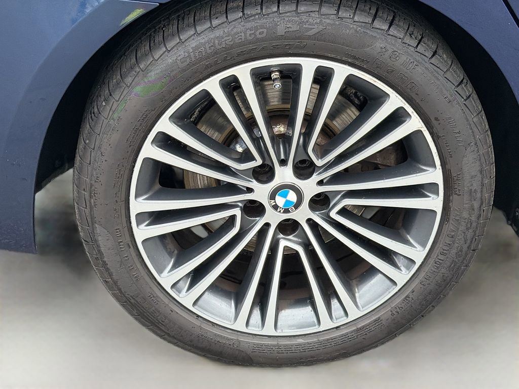 Used 2017 BMW 530i xDrive AWD/4WD image 10