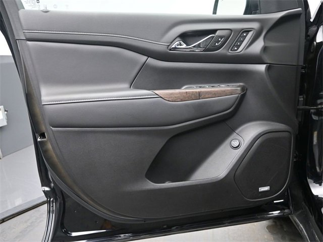 Certified 2023 GMC Acadia Denali w/ LPO, Floor Liner Package image 12