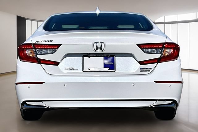 Used 2019 Honda Accord Touring image 3