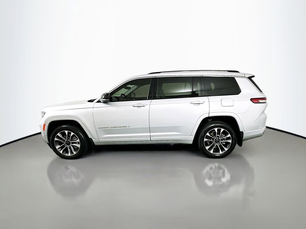 Used 2021 Jeep Grand Cherokee L Overland w/ Luxury Tech Group IV AWD/4WD image 8